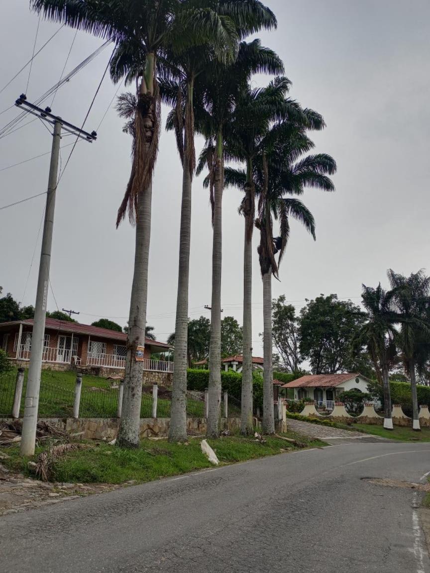 La Mesa Cund, Apto Conjunto Getsemani * La Mesa (Tequendama)